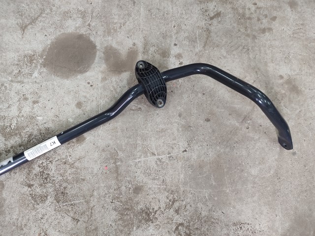 Стабілізатор передньої підвіски 31306853912 BMW