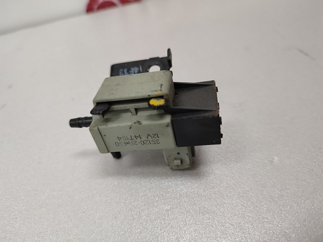 Клапан соленоїд керування заслонкою вторинного повітря 351202A450 HYUNDAI