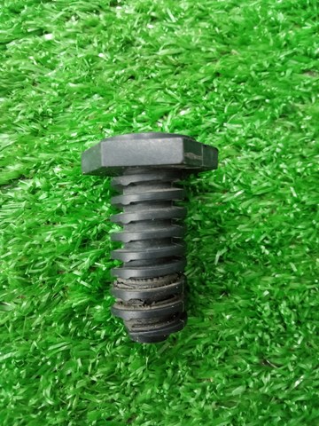 Буфер капота гумовий 4103165 CHRYSLER