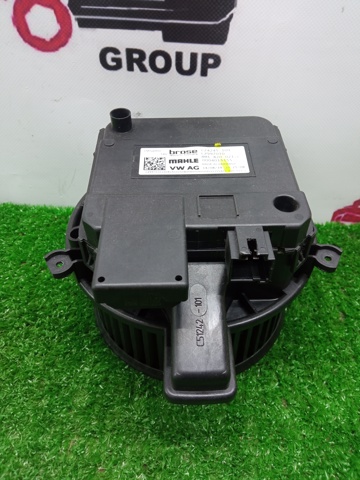 Електромотор пічки 4M1820021C VAG