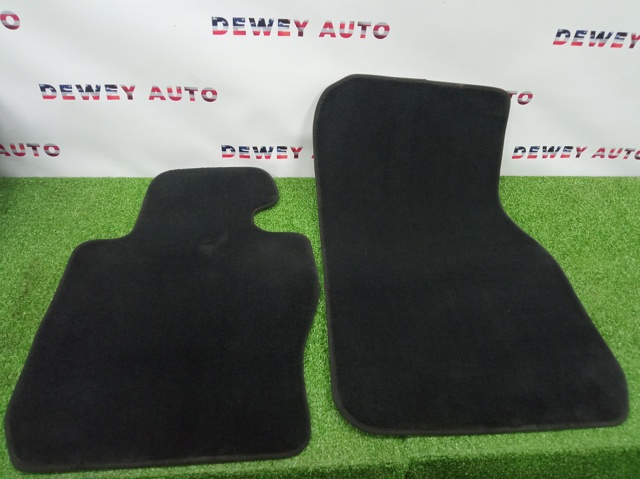 Комплект килимів 51477426317 BMW