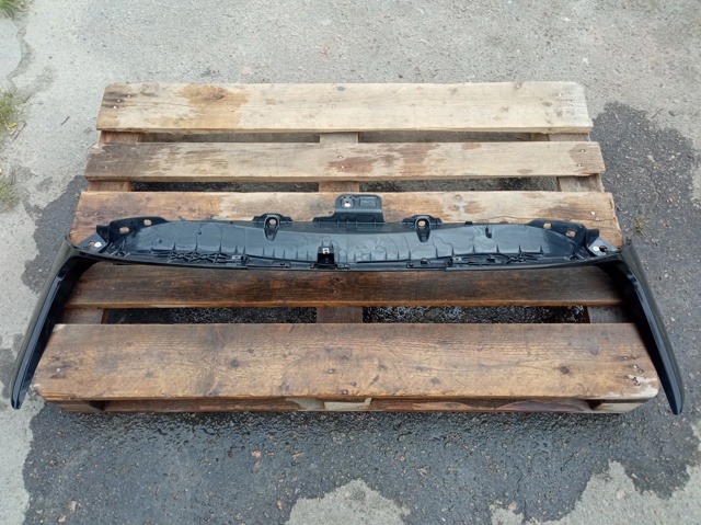 Спойлер задніх дверей 51627360536 BMW