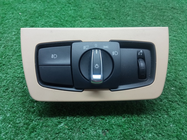 Перемикач світла фар, на "торпедо" 61319265297 BMW