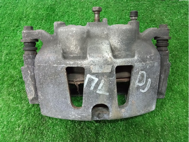 Супорт гальмівний, передній, лівий 68144161AA CHRYSLER