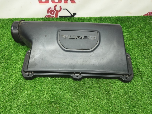 Корпус повітряного фільтра 68567273AA CHRYSLER