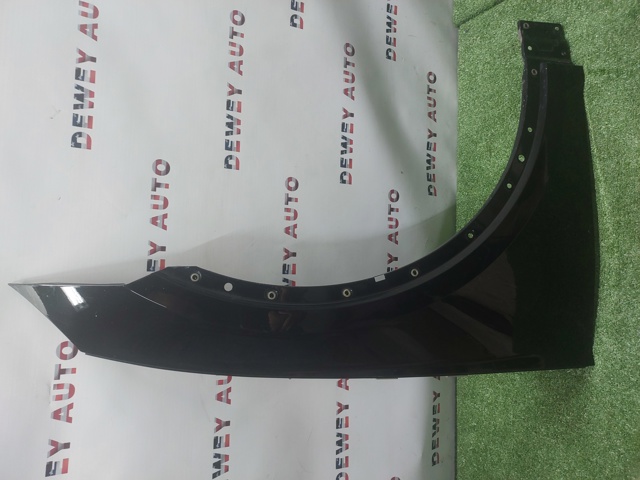 Переднє праве крило 80A821106ASTL VAG