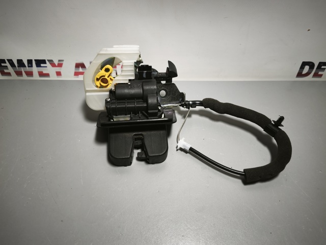 Замок кришки багажника 80A827506A VAG