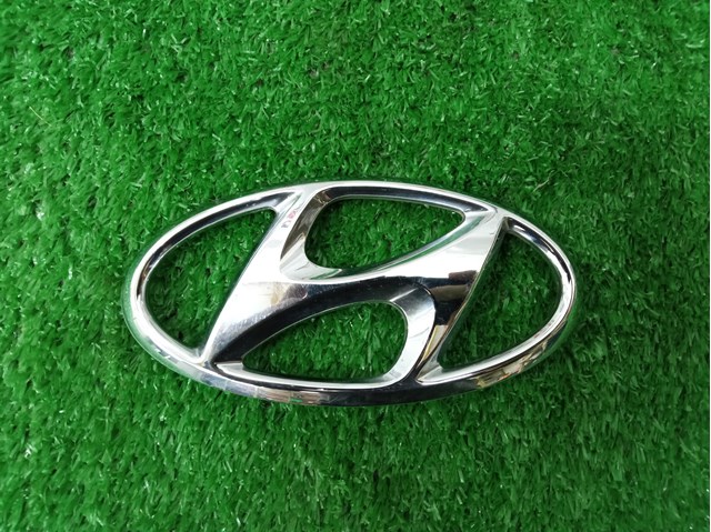 Емблема на кришку багажника, фірм.значок 86300C1000 HYUNDAI