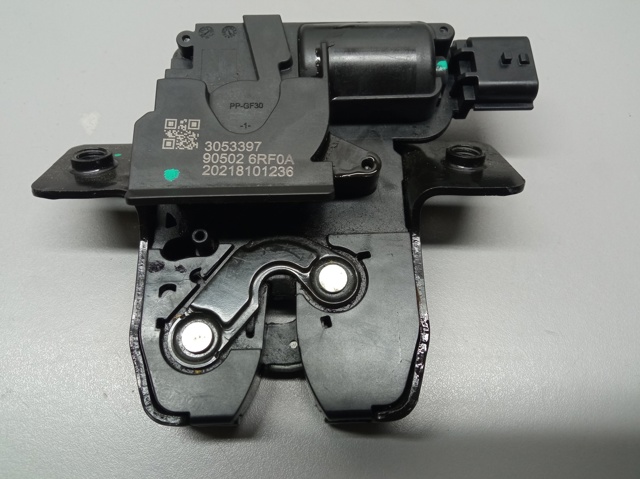 Замок і ручка дверей задка 905026RF0A NISSAN
