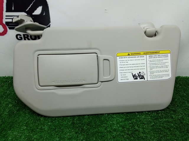 Козирок протисонячний 964016RA0A NISSAN