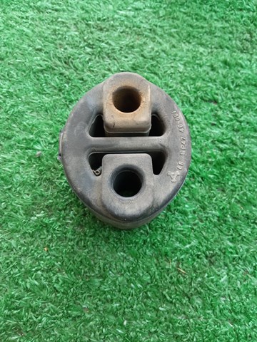 Кронштейн кріплення глушника BP4740061 MAZDA