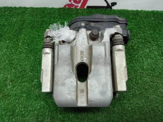 Супорт гальмівний задній правий D40006RA0C NISSAN