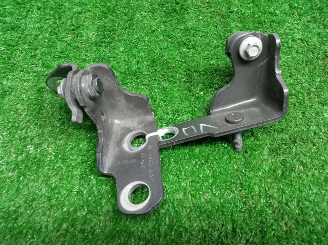 Петля передніх дверей лівих JX7Z5822811A FORD