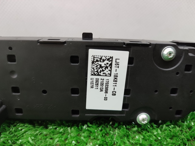 Пульт керування магнітолою LJ6T18K811CB FORD