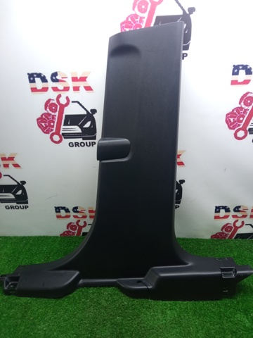 Обшивка стійки кузова внутрішньої, середня нижня права LJ6Z7824346AA FORD