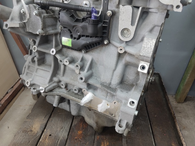 Двигун у зборі LX6Z6007D FORD