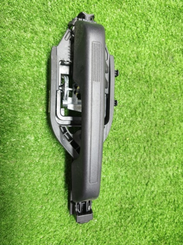 Ручка дверей в зборі M1PZ7822404C FORD