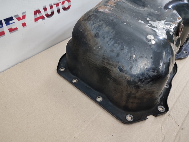 Піддон масляний картера двигуна PYFA10400C MAZDA