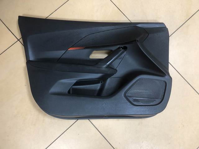 Облицювання водійських дверей 98325579ZD PEUGEOT