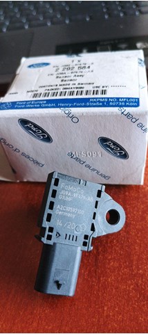Датчик тиску наддуву (датчик нагнітання повітря в турбіну) 2292584 FORD