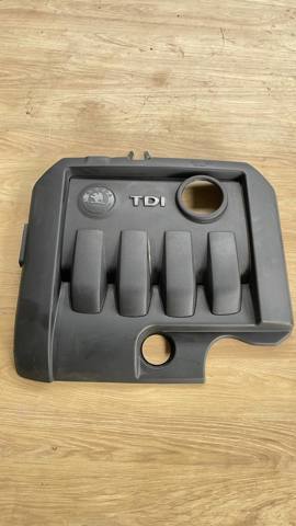 Кришка двигуна декоративна 03G103967D VAG