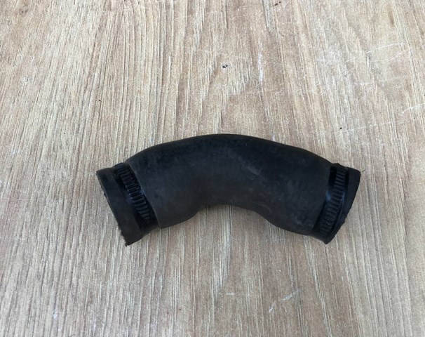 Шланг/патрубок водяного насосу, приймальний 1112030282 MERCEDES