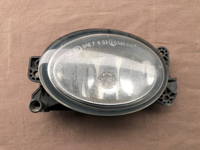 Туманка ліва 1698201556 MERCEDES