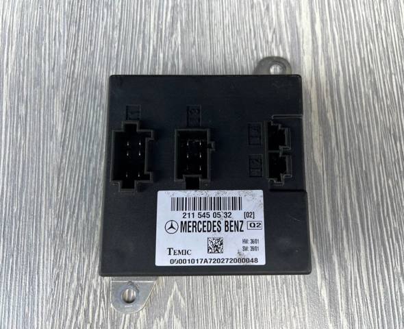 Блок керування сигналами SAM 2115450532 MERCEDES