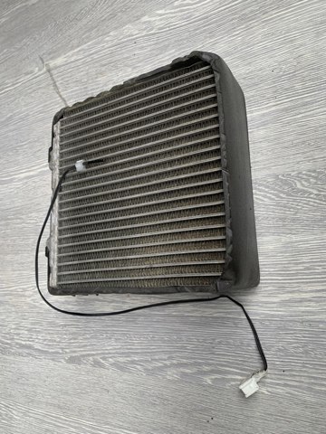 Випарник 27280AV60A NISSAN