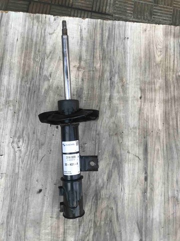 Стійка передня права 546602R200 HYUNDAI