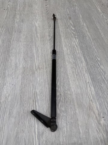 Амортизатор кришки багажника 63269AG011 SUBARU