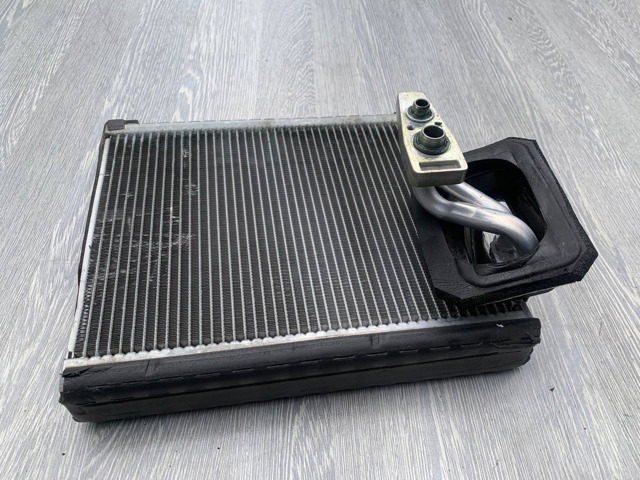Випаровувач кондиціонера 68157051AA CHRYSLER