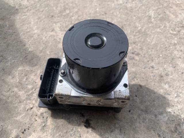 Блок управління АБС (ABS) 6R0907379C VAG