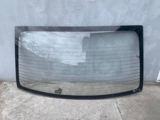 Заднє стекло 8200364945 RENAULT