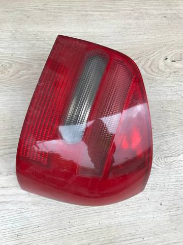 Ліхтар задній лівий 8L0945095A VAG