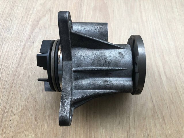 Помпа охолодження 9X2Q8501AA LAND ROVER