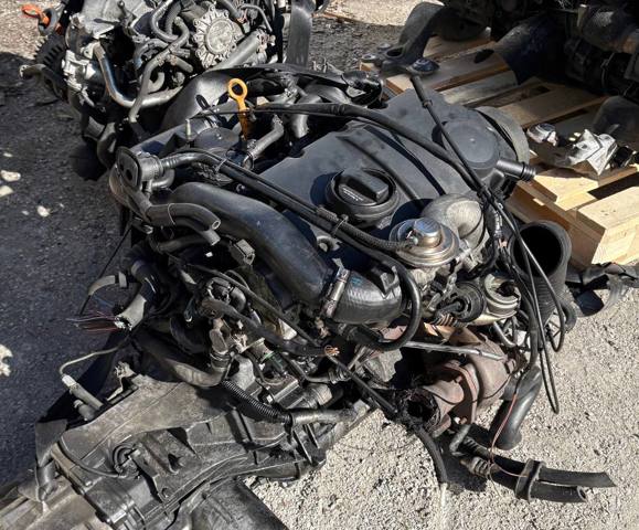 Двигун у зборі Audi A4 B6