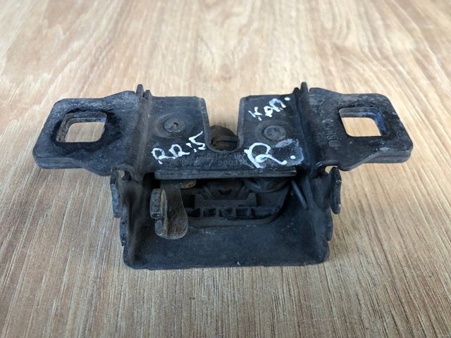 Запор капота (замок і привід замка капота) LR065340 LAND ROVER