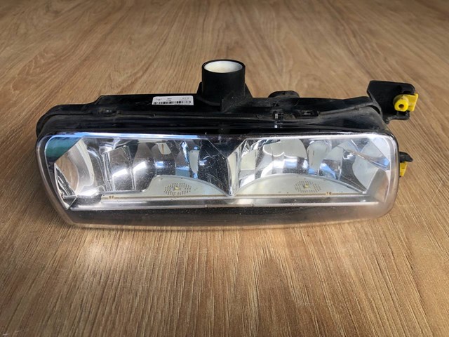 Фара протитуманна, права LR080283 LAND ROVER