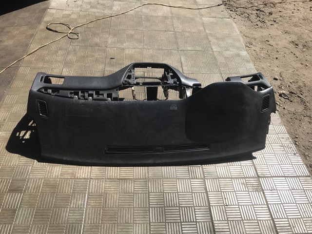 Панель передня "торпедо" MR633550 MITSUBISHI