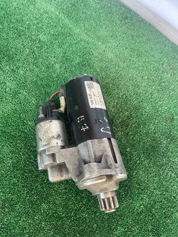 Стартер двигуна 02E911024A VAG