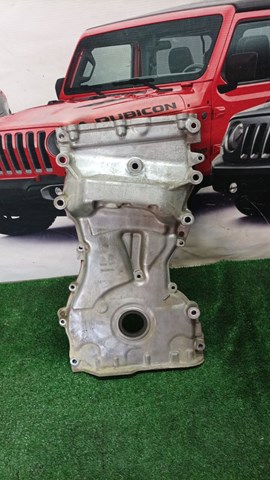 Кришка двигуна передня 05048201AA CHRYSLER