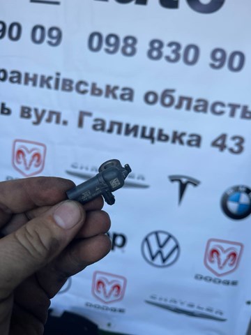 Датчик Ейрбег передній 103758800A Tesla Model