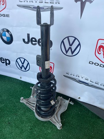 Стакан-амортизатора 104437600D Tesla Model