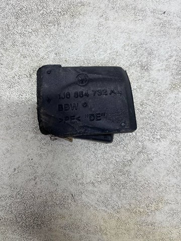 Щит запобіжний 1J0864732A VAG