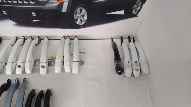 Ручка передньої двері зовнішня 1SZ26AXRAG CHRYSLER