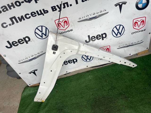 Крило праве заднє 25971231 GM