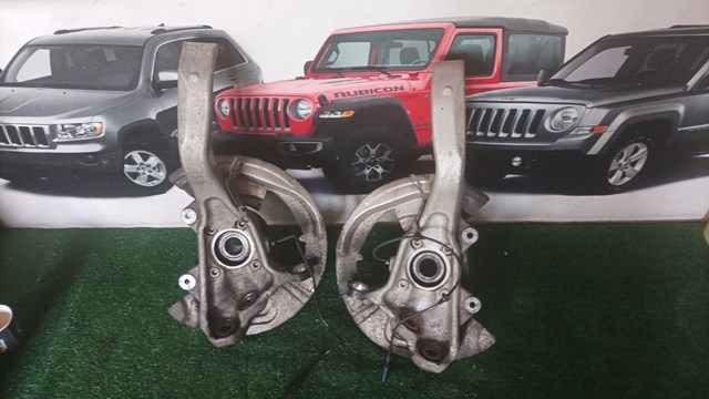 Цапфа поворотного кулака 31216773783 BMW