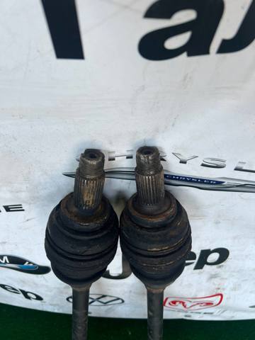 Привід задній 33207500915 BMW