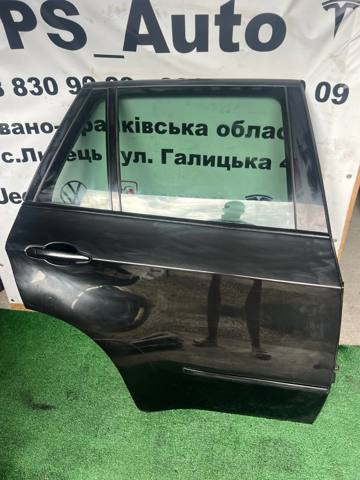 Двері задні в зборі 41527261482 BMW